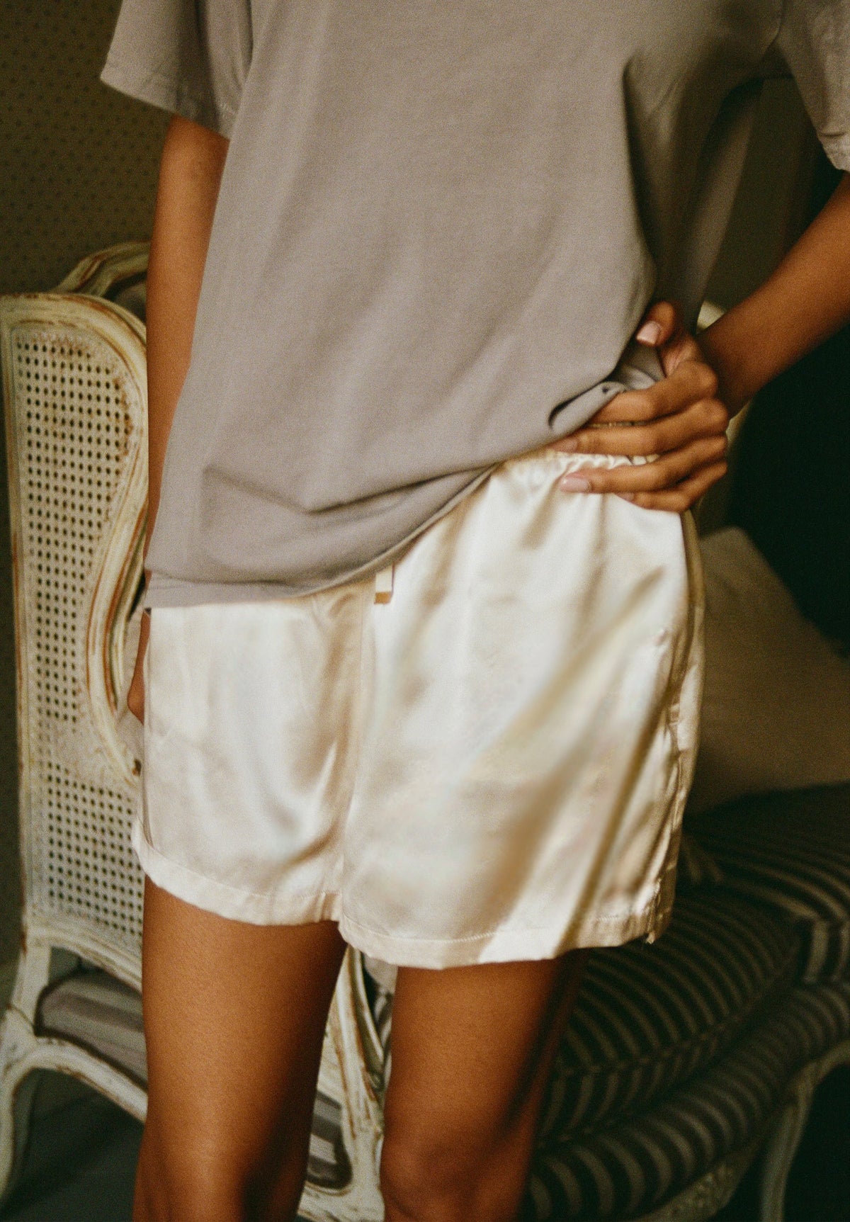 Lulu-Silk Shorts Biscuit