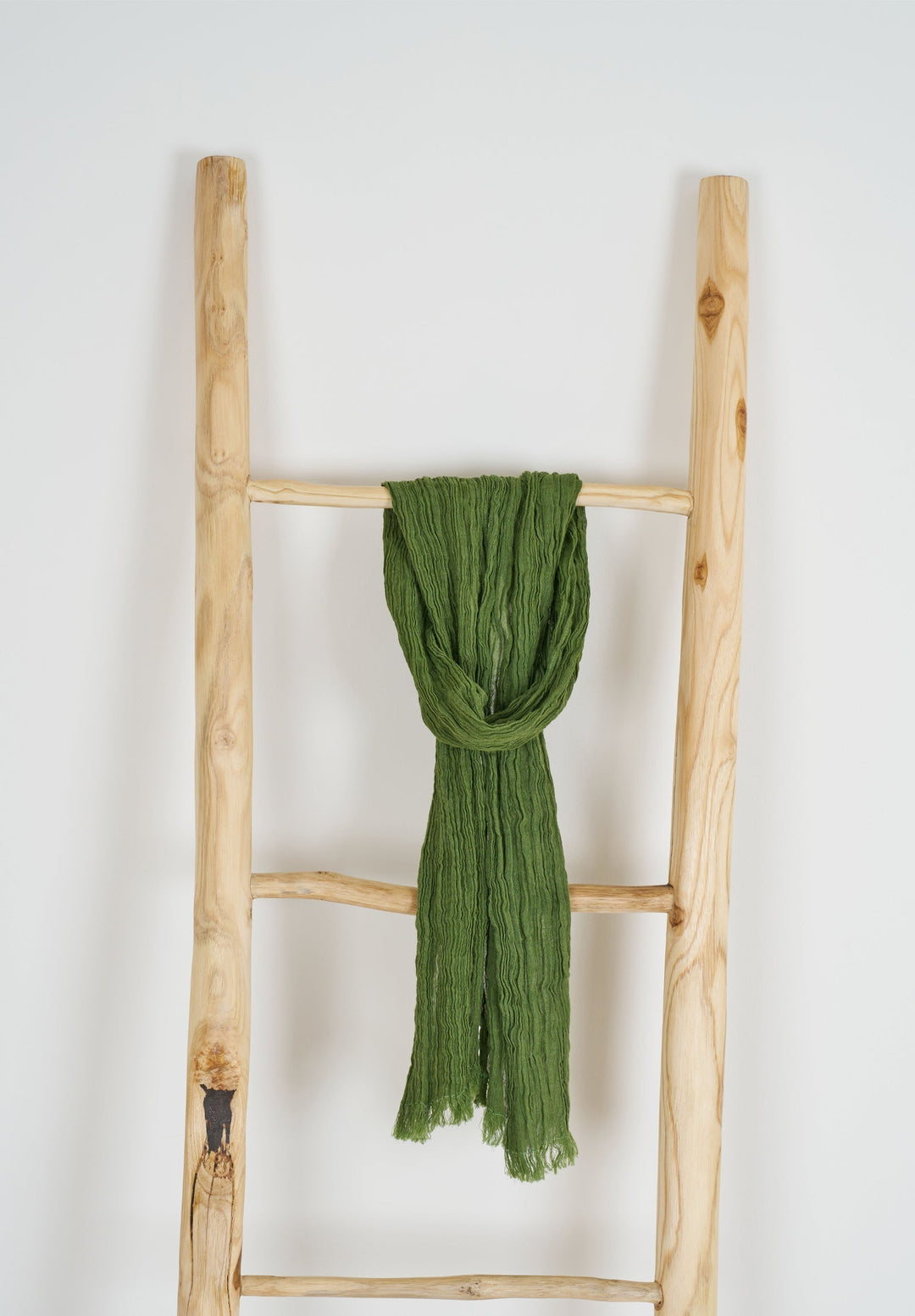 GIFT - French Linen Crinkled Scarf