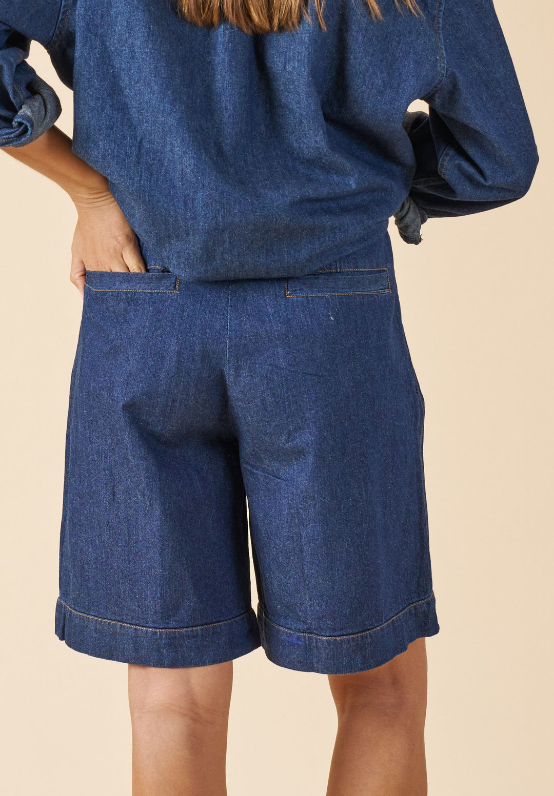 Bermuda Dark Blue Denim Linen Shorts