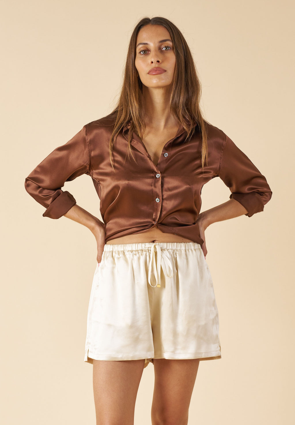 Lulu-Silk Shorts Biscuit