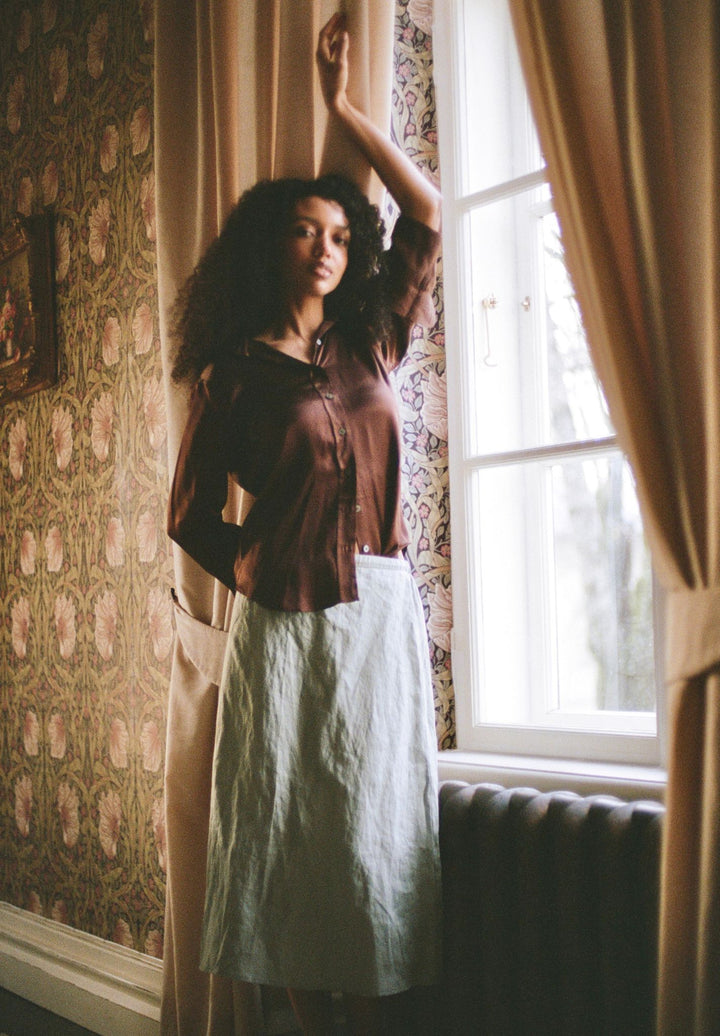 Maddie Sage Midi Linen Skirt