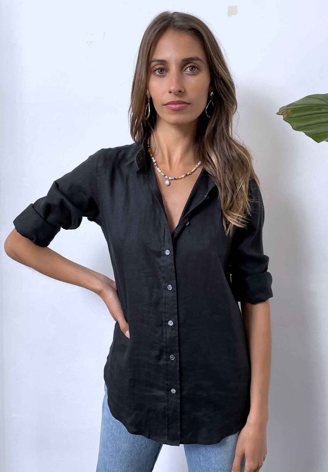 Iris Black, Relaxed Linen Shirt